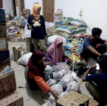 Begini Aktivitas Tim Relawan Kemanusiaan FTI UMI di Palu