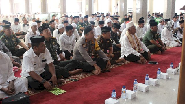 Pemda Soppeng Gandeng TNI dan Polri Gelar Doa untuk Korban Gempa Tsunami di Sulteng