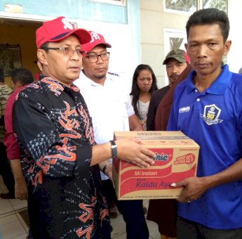 Di Lokasi Kebakaran, Danny Imbau Mobil Jaga Kota Siaga 24 Jam