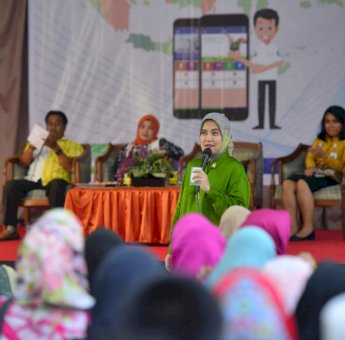 Aliyah Mustika Sosialisasikan JKN Kepada Pemandi Jenazah se Kota Makassar