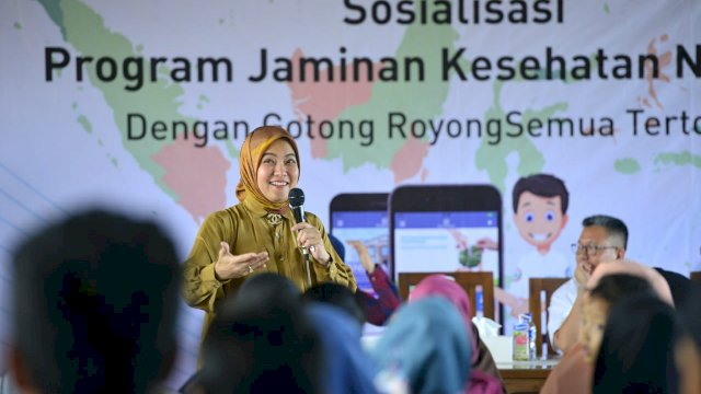 Aliyah Mustika Temui Ratusan Warga Barombong, Ini yang Dibahas