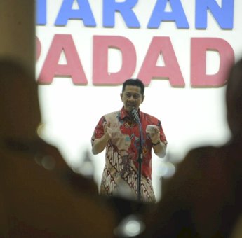 Dijamu Makan Malam Di rujab Gubernur, Ini diskusi Teman-Orsos
