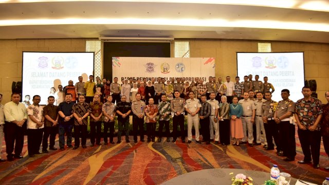 Rapat koordinasi kesamsatan di Hotel Claro Makassar, Minggu (21/10/2018) malam.