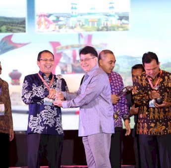 Raih Smart Sanitation Award, Danny : Masih Banyak Kendala Dihadapi Pemda