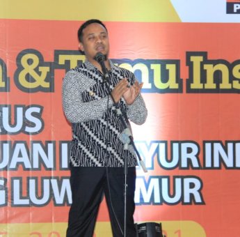 Sudirman Sulaiman Hadiri Pengukuhan dan Temu Pengurus PII Lutim