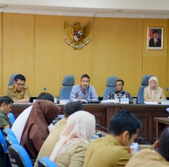 Tidak Ada Langkah Tegas Dari Pemkot Terhadap Gudang Dalam Kota, DPRD Makassar Gelar Rapat Gabungan
