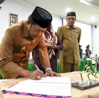 Bupati dan DPRD Soppeng Setujui Penyertaan Modal ke Perusda