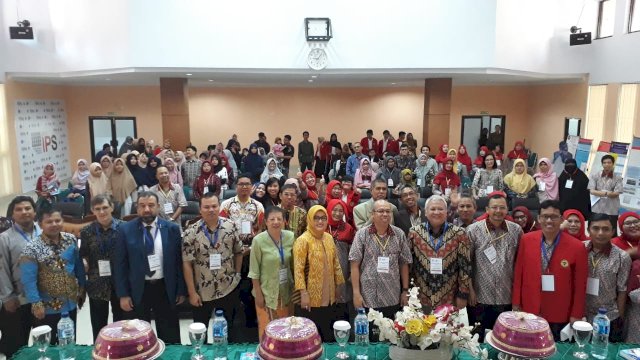 The 5 th International Seminar, Congress, and Workshop of Indonesian Protein Society 2018 di Aula Fakultas Kehutanan Unhas, Kamis (08/11/2018).