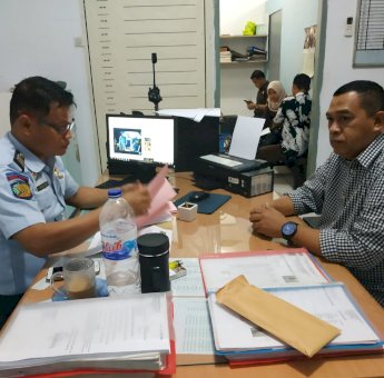 Camat Liliriaja Jadi Tersangka Penyalahgunaan Anggaran Dana Desa 2016