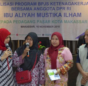 Ratusan Pedagang Pasar Ikuti Sosialisasi BPJS Tenaga Kerja