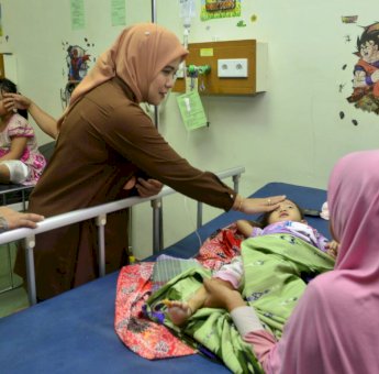 Tinjau Pelayanan Kesehatan di RS Wahidin, Ini Kata Aliyah Mustika