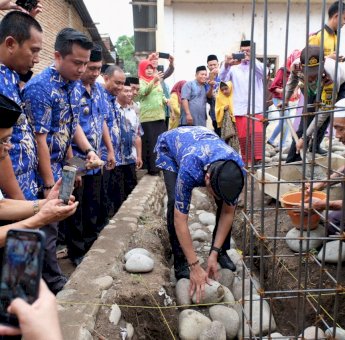 Adnan Harap Kelas Tahfidz Lahirkan Penghafal Al Qur’an di Gowa