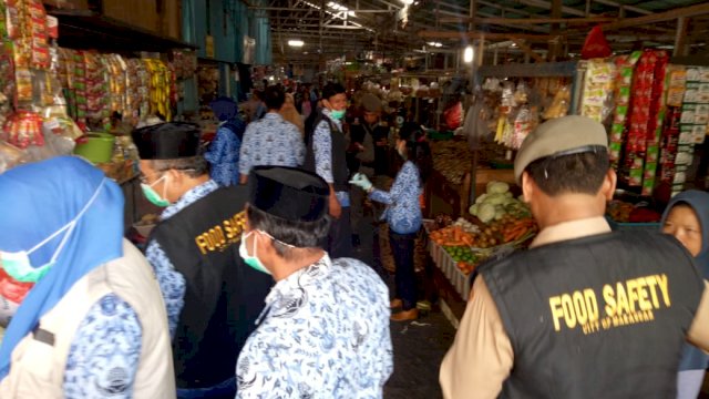 Lakukan Sidak, Tim Terpadu Makassar Temukan Produk Olahan Kadaluarsa Dipasaran