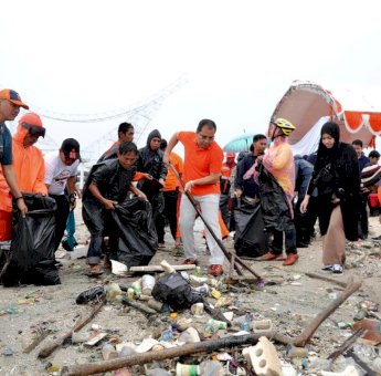 Gelar Family Gathering Masa Pemerintahan DIA, Danny Ajak SKPD Doakan Korban Bencana Anyer