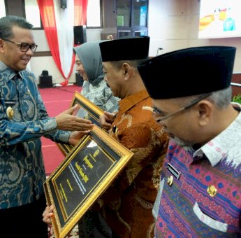 Pemkab Gowa Raih Penghargaan di Puncak Peringatan Hari Ibu ke-90