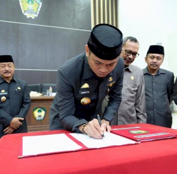 Akhir Tahun, DPRD dan Pemkab Gowa Sahkan Lima Perda