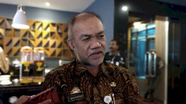 Plt Kepala Dinas Kesehatan Provinsi Sulawesi Selatan, Bachtiar Baso.