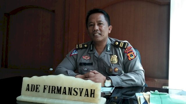 Paur STNK Ditlantas Polda Sulsel, Iptu Ade Firmansyah.