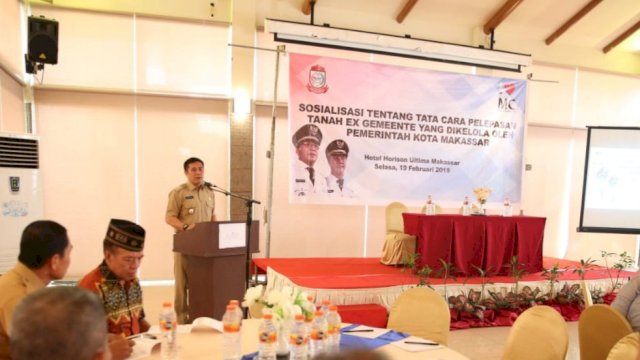 Wakil Wali Kota Makassar, Syamau Rizal (Deng Ical) membuka Sosialisasi Tata Cara Pelepasan Tanah Ex Gemeente Yang Dikelola Pemerintah Kota Makassar di Hotel Horizon, Selasa (19/02/2019).