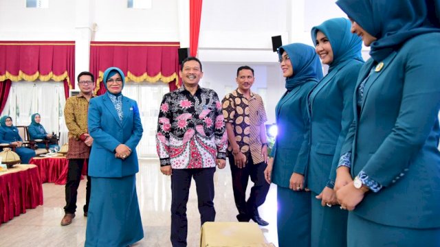 Liestiaty F Nurdin Minta Mendikbud Wajibkan Anak Sekolah di TK