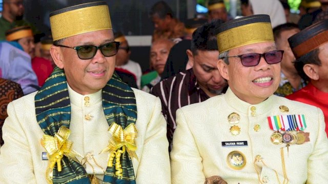 Gubernur Sulsel nurdin Abdullah, bersama Wali Kota Parepare Taufan Pawe pada perayaan HUT Kota Parepare ke-59, Senin (18/02/2019).