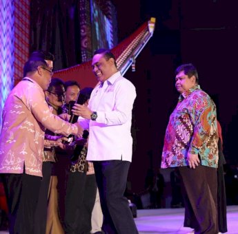Makassar Raih Nilai B Pada SAKIP Award 2018, Danny : Kita Lemah di Proses Administrasi