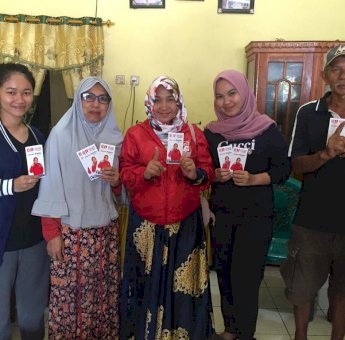 Meski Hamil Tua, Ponakan Gubernur Sulsel Ini Tetap Aktif Sosialisasikan Diri Sebagai Caleg