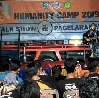 Bawakan 7 Lagu,&nbsp;Gading Suryadmaja Pukau Potensi SAR&nbsp;Sulselbar