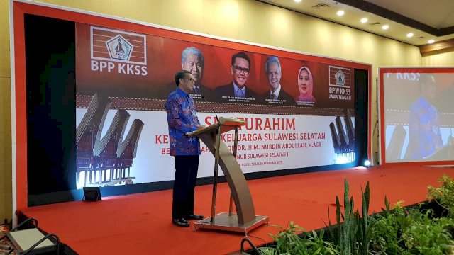 Gubernur Sulsel, Nurdin Abdullah memberikan arahan pada silaturahmi Kerukunan Keluarga Sulawesi Selatan (KKSS) Jawa Tengah di The Sunan Hotel Solo, Jawa Tengah, Selasa (26/02/2019).