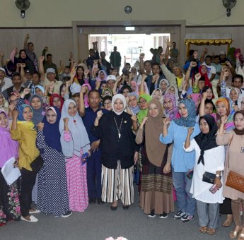 Aliyah Mustika Ingatkan Warga Waspada Pengawet Makanan Berbahaya