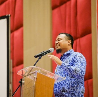 Wagub Sulsel Harap Bantuan Sosial Bukan untuk Politik