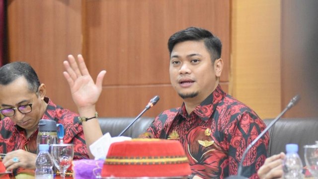 Bupati Gowa, Adnan Purichta Ichsan, saat menghadiri Seminar Budaya, di Baruga Karaeng Pattingalloang, Kantor Bupati Gowa, Kamis (21/03/2019).