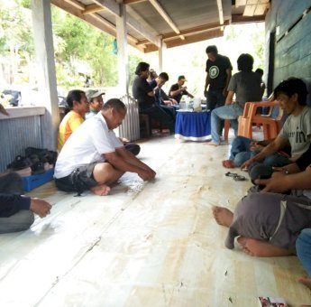 Permasalahan Rastra di Desa Umpungeng Soppeng Tak Kunjung Selesai, Warga Berembuk