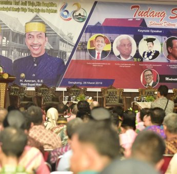 Kunjungan di Wajo, Gubernur Sulsel Apresiasi Inovasi Kepemimpinan Duo Amran