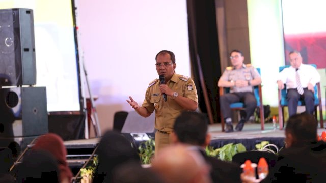 Wali Kota Makassar, Moh. Ramdhan Pomanto, menjadi narasumber di Desiminasi Wajib Pajak Hotel, Restoran dan Hiburan, serta Parkir kota Makassar, di Hotel Four Point By Sheraton Makassar, Selasa (09/04/2019).