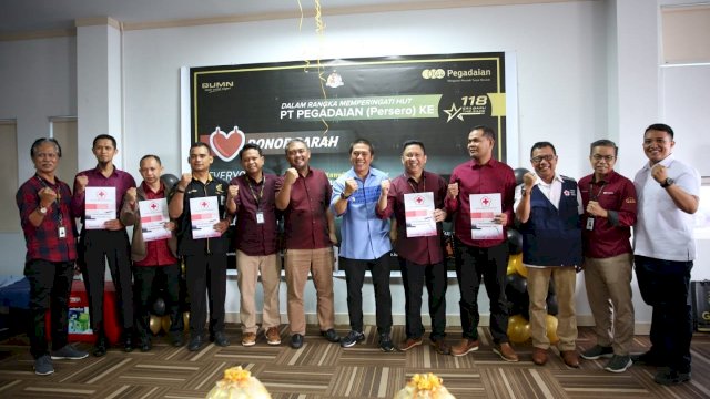 Wakil Wali Kota Makassar, Syamsu Rizal (Deng Ical) bersama jajaran direksi Kanwil VI PT Penggadaian Makassar, Jl. Pelita Raya, Kamis (04/04/2019).