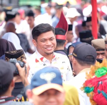 Kunjungi Warga Bungaya, Bupati Gowa Kirimkan Al-Fatihah untuk Korban Longsor