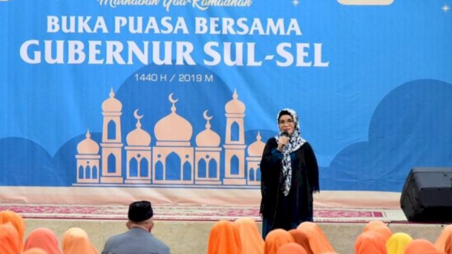 Liestiaty F Nurdin memberikan sambutan pada buka Puasa bersama, di Baruga Karaeng Pattingalloang, Rujab Gubernur Sulsel, Jalan Jendral Sudirman Makassar, Senin (27/05/2019).