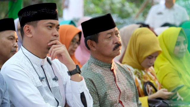 Bupati dan Wakil Bupati Gowa, Adnan Purichta Ichsan dan Abdul Rauf Malaganni.