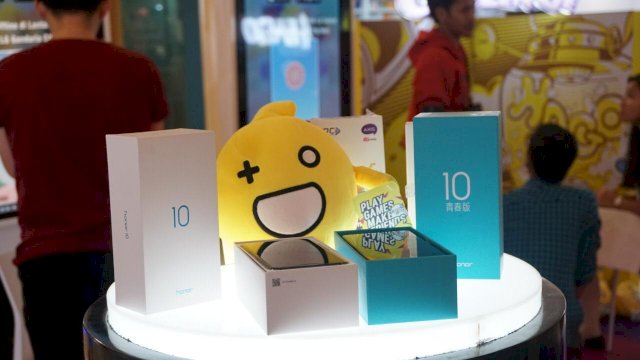 Hago Luncurkan &ldquo;Hago Lipstick Challenge&rdquo; Tantangan Game Berhadiah HP Honor, AXIS Hyphone dan Lipstick