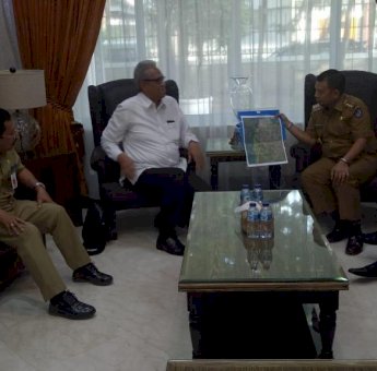 Gelar Pertemuan Dengan GMTD, Iqbal Suhaeb Harap Penyerahan Lahan Stadion Barombong Berjalan Lancar