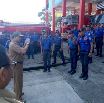 Pj Wali Kota Makassar : Pegawai Honorer Pemadan Kebakaran Digaji Harus Diatas UMR