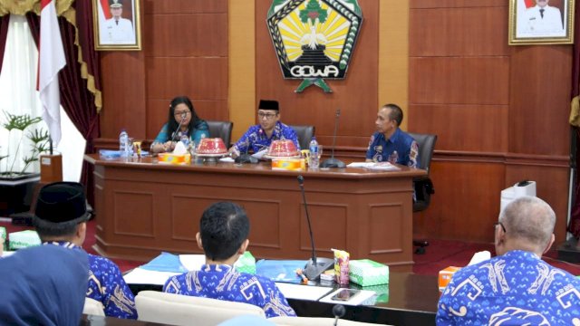 Pembahasan rancangan awal JRA Non Keuangan dan Non Kepegawaian (NKNK) Pemerintah Daerah Kabupaten Gowa tahun 2019, di Baruga Karaeng Pattingalloang Kantor Bupati Gowa, Kamis (03/05/2018).