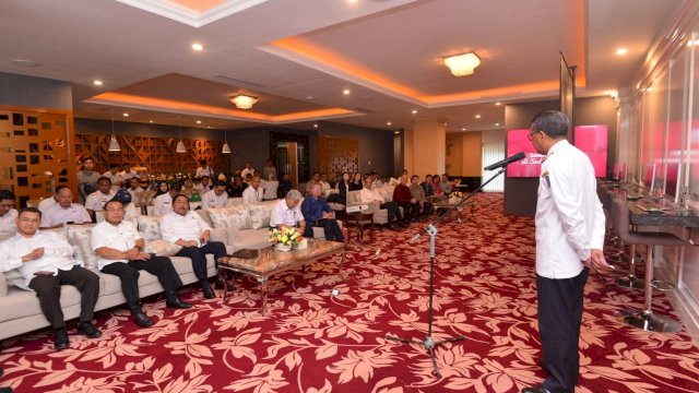 Rapat Koordinasi Gubernur Sulsel Nurdin Abdullah, bersama PT Kawasan Berkat Nusantara, membahas pengembangan Kawasan Industri Takalar, di Baruga Lounge Kantor Gubernur Sulsel, Rabu (22/05/2019).