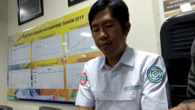 Kepala BPJS Kesehatan Cabang Bone, Hartono Purba.