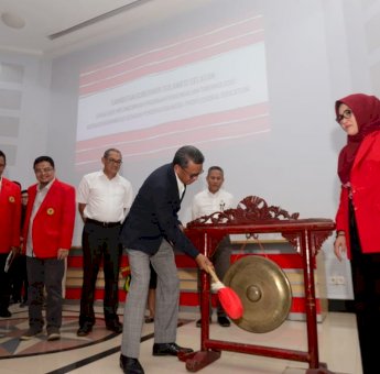 NA Harap Unhas Mampu Dorong Perkembangan Dunia Usaha dan Pemerintahan di Sulsel