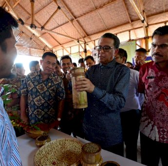 Nurdin Abdullah Apresiasi Hadirnya Kampung Komunitas Kopi di Gowa