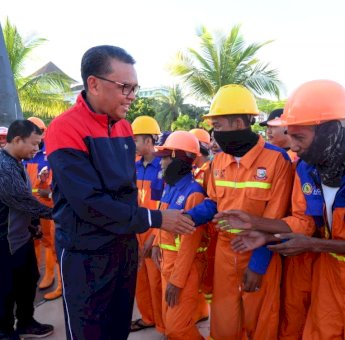 Gubernur Sulsel Ajak Warga Jaga Kebersihan Lingkungan