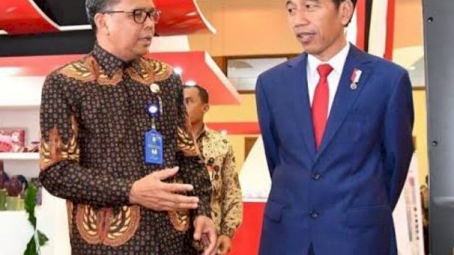 Presiden Joko Widodo bersama Gubernur Sulsel Prof. Nurdin Abdullah.