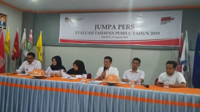 Jumpa Pers KPU Kabupaten Soppeng, Senin (22/07/2019).